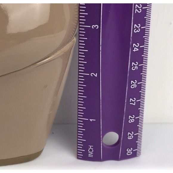 CL By Laundry Nima Wedge Pump Cream Nude Patent Faux Leather US 7W EU 37.5W Wide - Picture 15 of 15